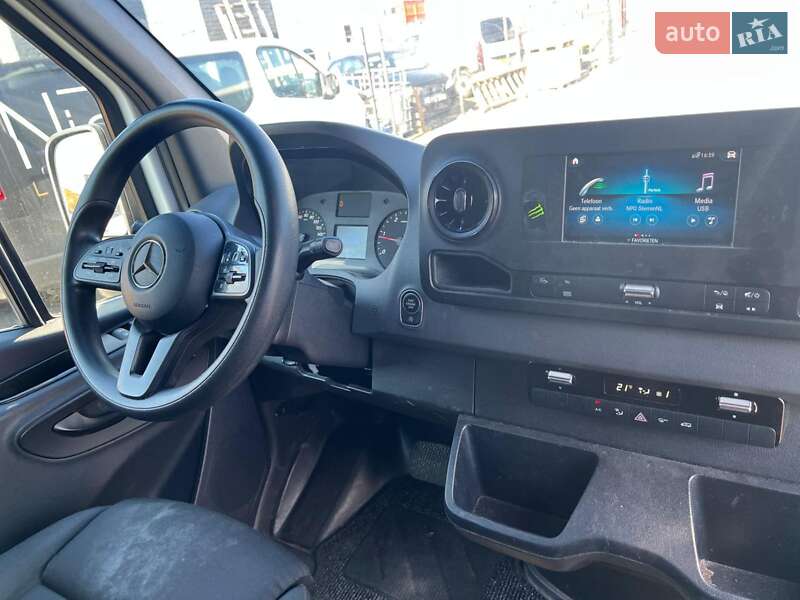 Грузовой фургон Mercedes-Benz Sprinter 2022 в Долине