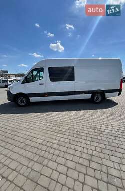 Грузовой фургон Mercedes-Benz Sprinter 2019 в 