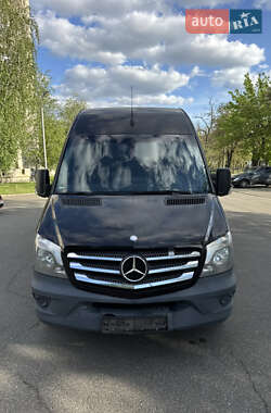 Грузовой фургон Mercedes-Benz Sprinter 2015 в 