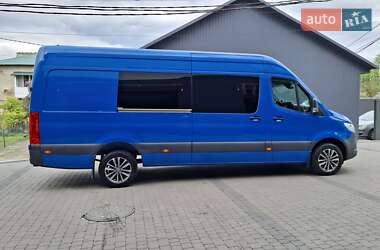 Грузовой фургон Mercedes-Benz Sprinter 2020 в 
