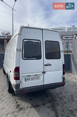 Грузовой фургон Mercedes-Benz Sprinter 2005 в 