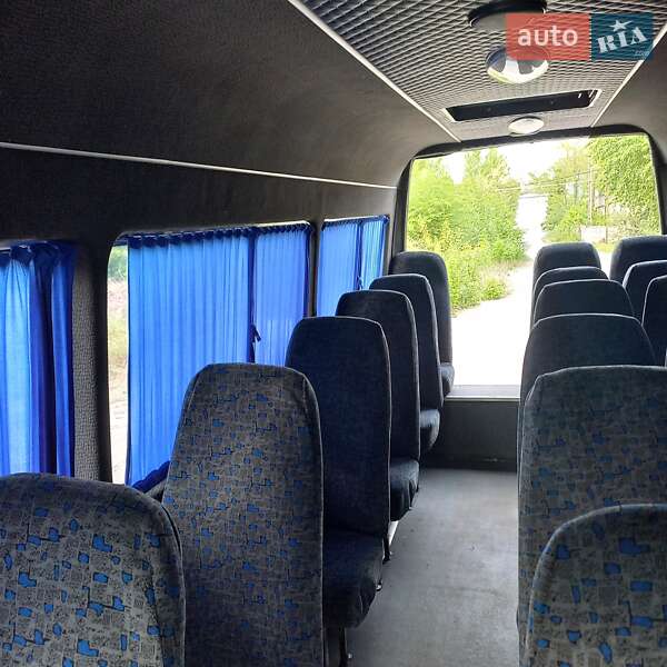 Мікроавтобус Mercedes-Benz Sprinter 2003 в Дніпрі