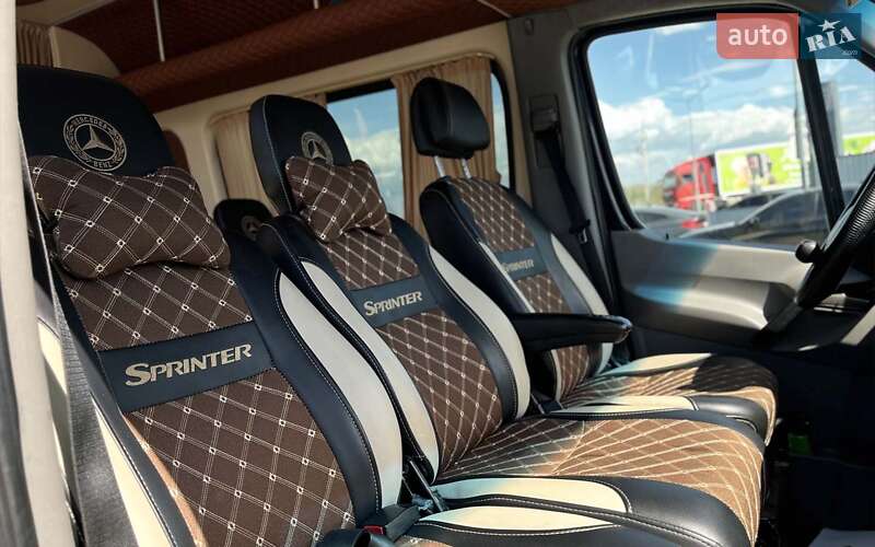 Мікроавтобус Mercedes-Benz Sprinter 2016 в Мукачевому
