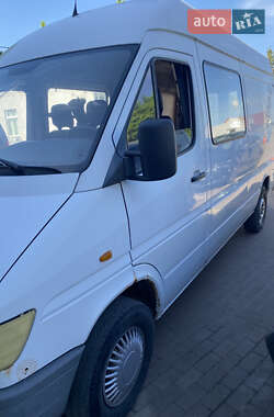 Грузовой фургон Mercedes-Benz Sprinter 1999 в 