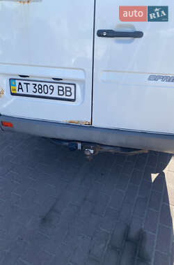 Грузовой фургон Mercedes-Benz Sprinter 1999 в 