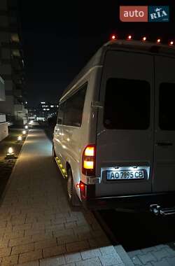 Микроавтобус Mercedes-Benz Sprinter 2005 в 