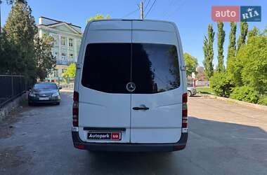 Грузовой фургон Mercedes-Benz Sprinter 2008 в 