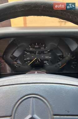 Микроавтобус Mercedes-Benz Sprinter 1999 в 