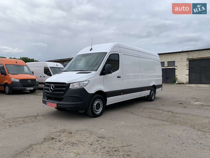 Вантажний фургон Mercedes-Benz Sprinter 2021 в Рівному