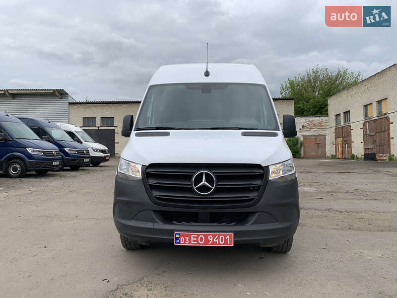 Вантажний фургон Mercedes-Benz Sprinter 2021 в Рівному
