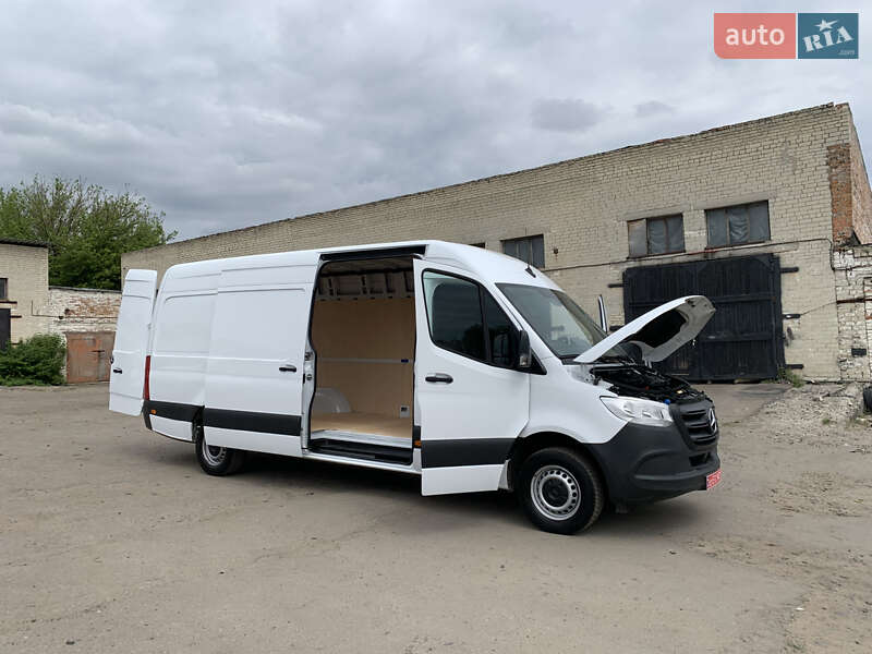 Вантажний фургон Mercedes-Benz Sprinter 2021 в Рівному