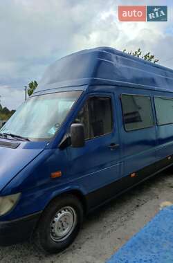 Мікроавтобус Mercedes-Benz Sprinter 2004 в 