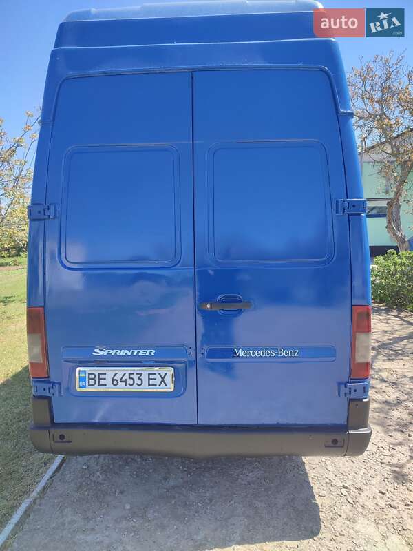 Мікроавтобус Mercedes-Benz Sprinter 2004 в Очакові