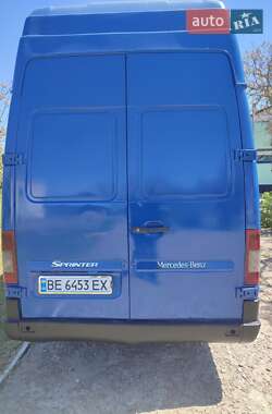 Мікроавтобус Mercedes-Benz Sprinter 2004 в 