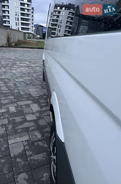 Мікроавтобус Mercedes-Benz Sprinter 2012 в 