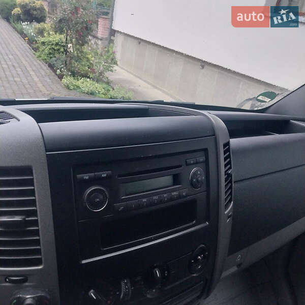 Автовоз Mercedes-Benz Sprinter 2009 в Долині