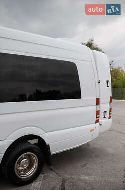 Мікроавтобус Mercedes-Benz Sprinter 2011 в 