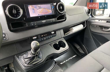 Грузовой фургон Mercedes-Benz Sprinter 2021 в 