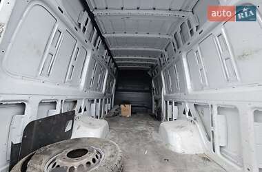 Другие грузовики Mercedes-Benz Sprinter 2020 в 