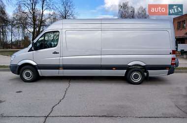 Грузовой фургон Mercedes-Benz Sprinter 2012 в 
