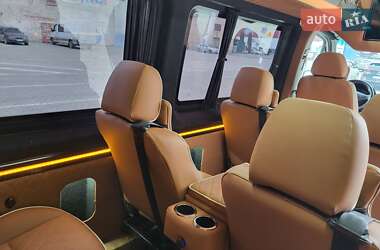 Микроавтобус Mercedes-Benz Sprinter 2015 в 
