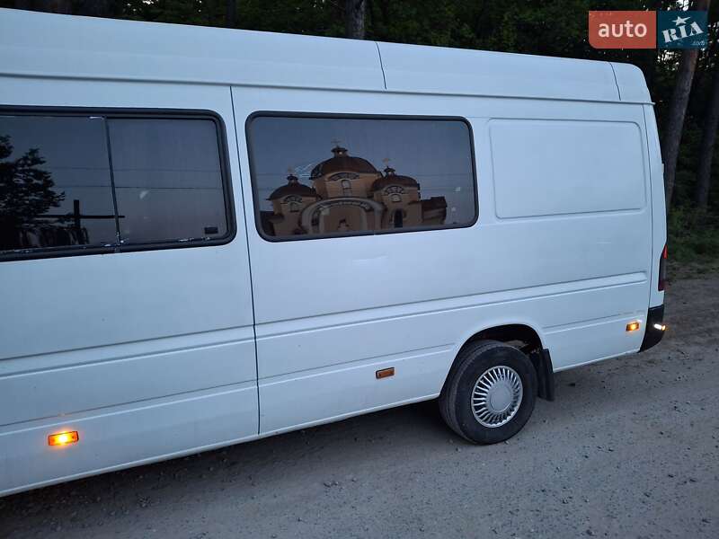 Микроавтобус Mercedes-Benz Sprinter 2006 в Львове