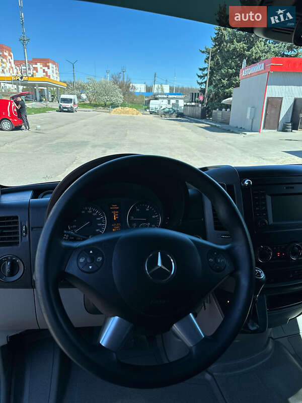 Вантажний фургон Mercedes-Benz Sprinter 2015 в Харкові