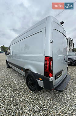 Вантажний фургон Mercedes-Benz Sprinter 2020 в 
