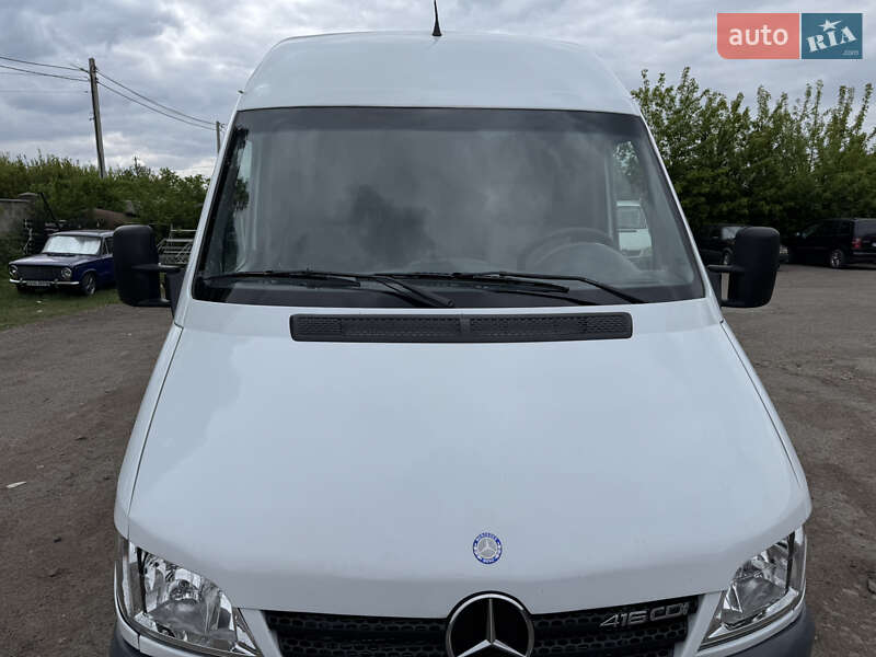 Грузовой фургон Mercedes-Benz Sprinter 2005 в Ровно
