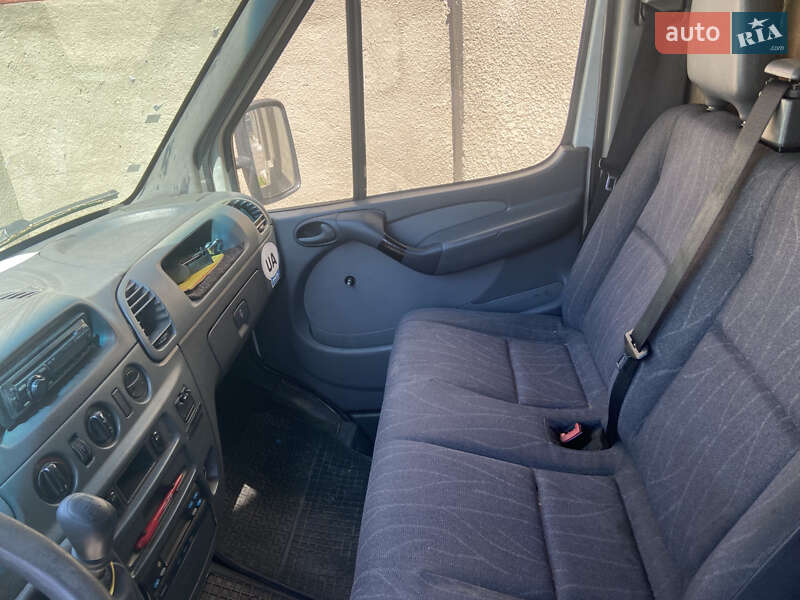 Грузовой фургон Mercedes-Benz Sprinter 2001 в Одессе