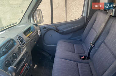 Грузовой фургон Mercedes-Benz Sprinter 2001 в 