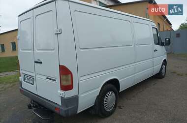 Грузовой фургон Mercedes-Benz Sprinter 2002 в 