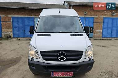 Туристичний / Міжміський автобус Mercedes-Benz Sprinter 2013 в 