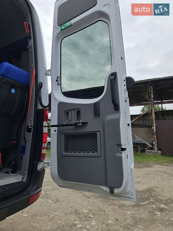 Туристический / Междугородний автобус Mercedes-Benz Sprinter 2013 в Черновцах