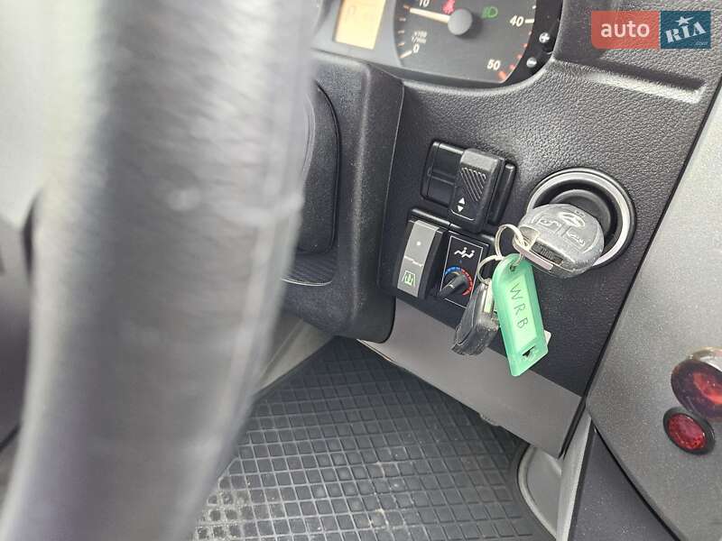 Туристический / Междугородний автобус Mercedes-Benz Sprinter 2013 в Черновцах