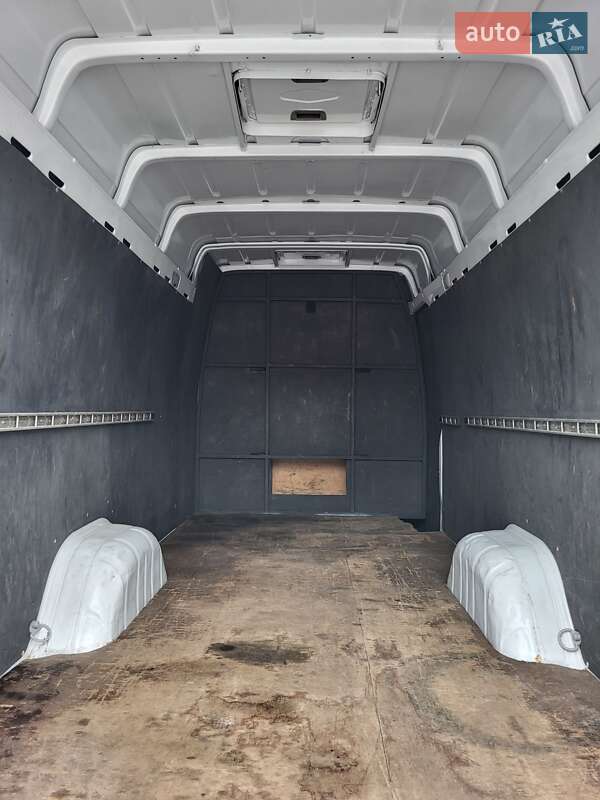 Вантажний фургон Mercedes-Benz Sprinter 2005 в Вінниці
