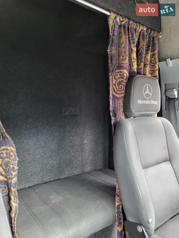 Вантажний фургон Mercedes-Benz Sprinter 2005 в Вінниці