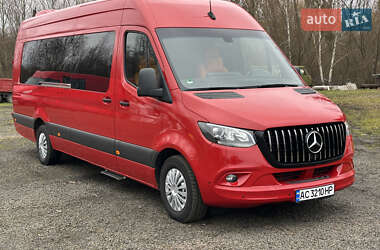 Вантажопасажирський фургон Mercedes-Benz Sprinter 2020 в 