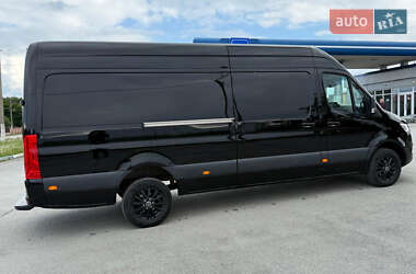 Грузопассажирский фургон Mercedes-Benz Sprinter 2020 в 