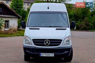 Вантажний фургон Mercedes-Benz Sprinter 2013 в 