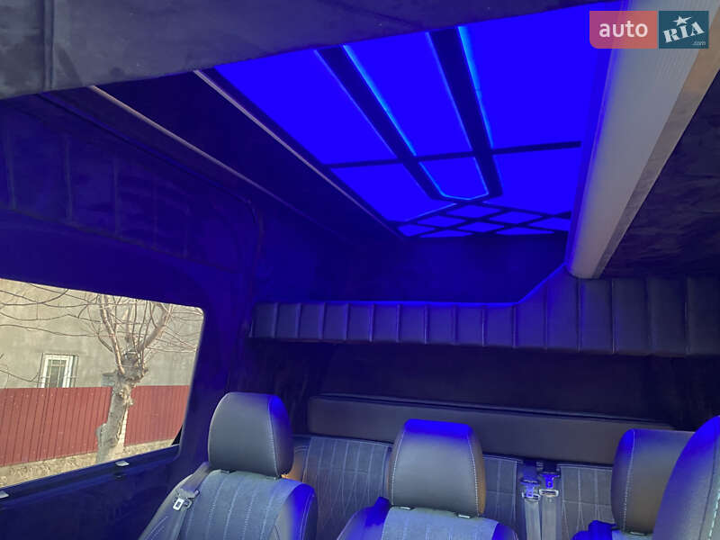 Микроавтобус Mercedes-Benz Sprinter 2019 в Киеве