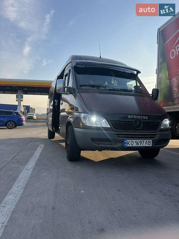 Мікроавтобус Mercedes-Benz Sprinter 2006 в 
