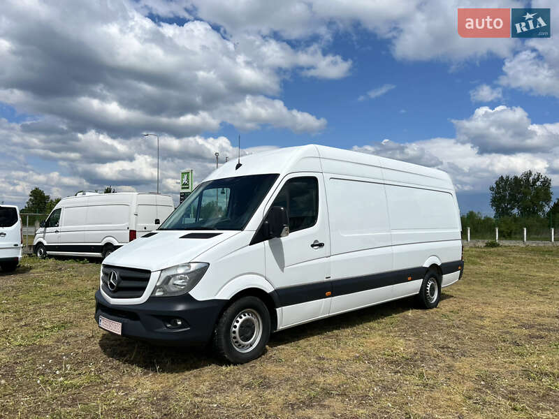 Вантажний фургон Mercedes-Benz Sprinter 2017 в 