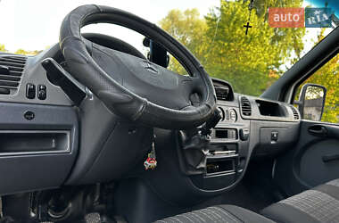 Грузовой фургон Mercedes-Benz Sprinter 2005 в 