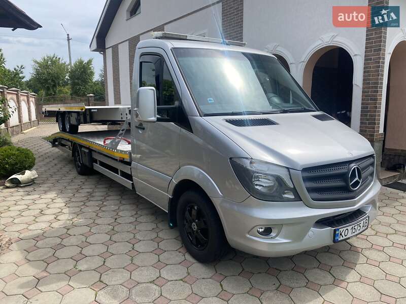 Автовоз Mercedes-Benz Sprinter 2019 в Ужгороде