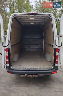 Вантажний фургон Mercedes-Benz Sprinter 2015 в 