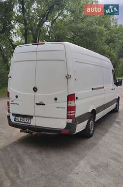 Вантажний фургон Mercedes-Benz Sprinter 2015 в 