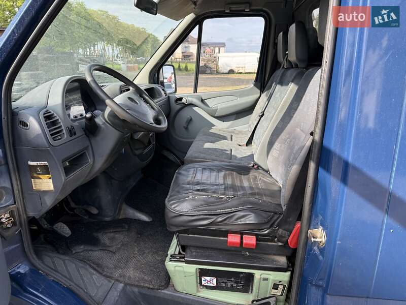 Грузовой фургон Mercedes-Benz Sprinter 2006 в Стрые
