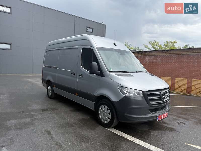 Mercedes-Benz Sprinter 2022