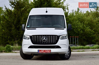 Грузовой фургон Mercedes-Benz Sprinter 2020 в 